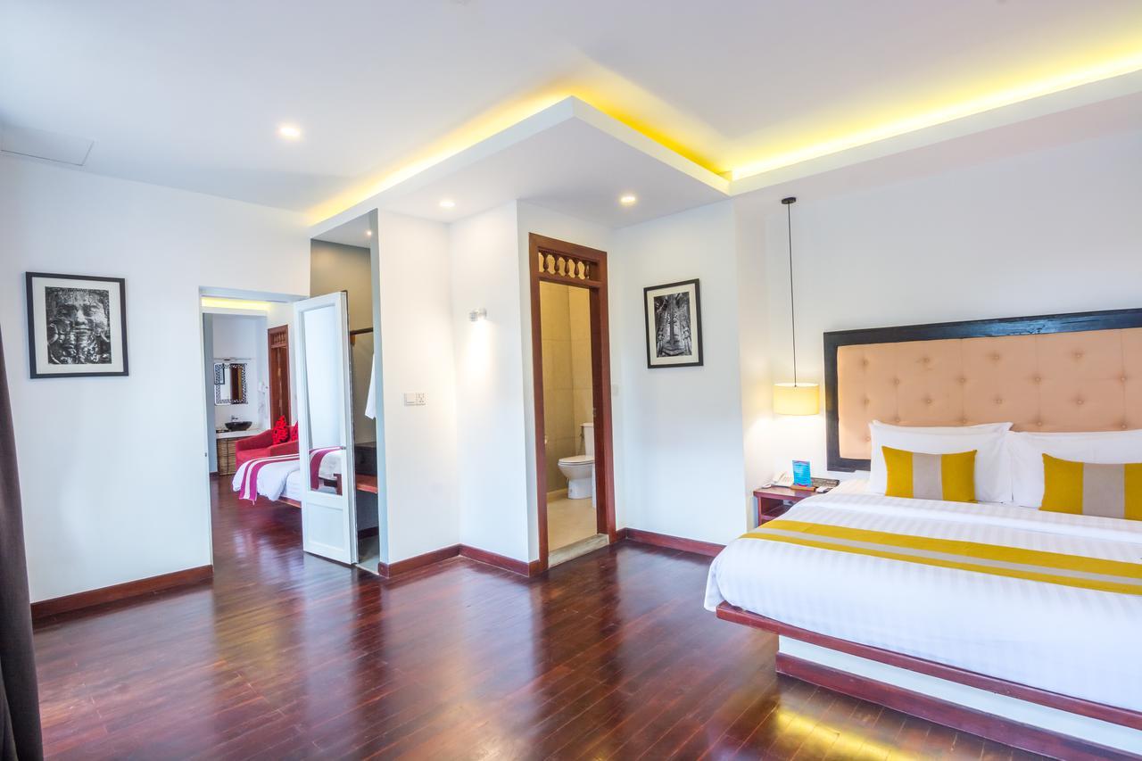 Naga Gate Boutique Hotel Сиемрип Экстерьер фото